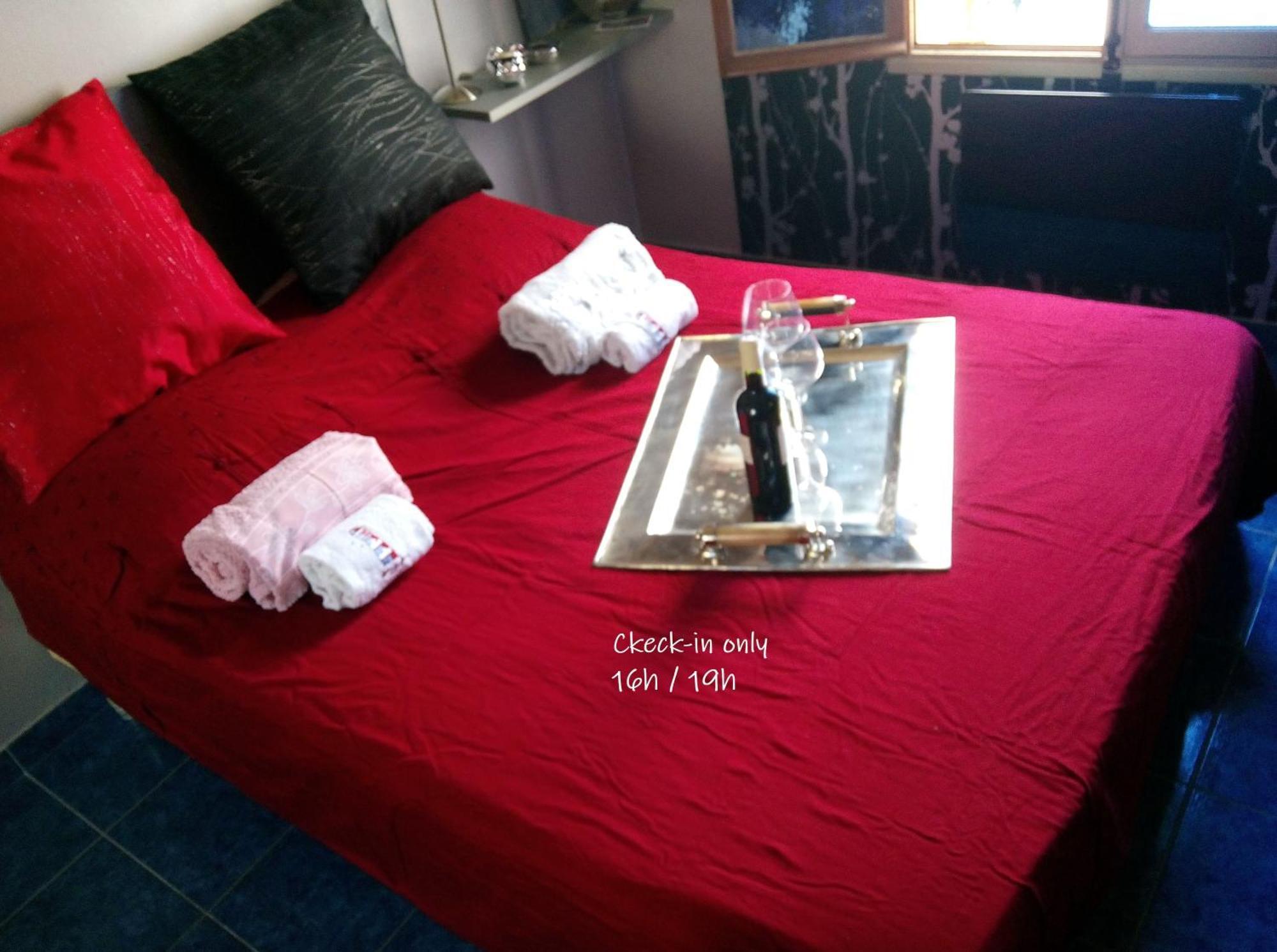 Patrick&Pierre Bed And Breakfast Nîmes Eksteriør bilde